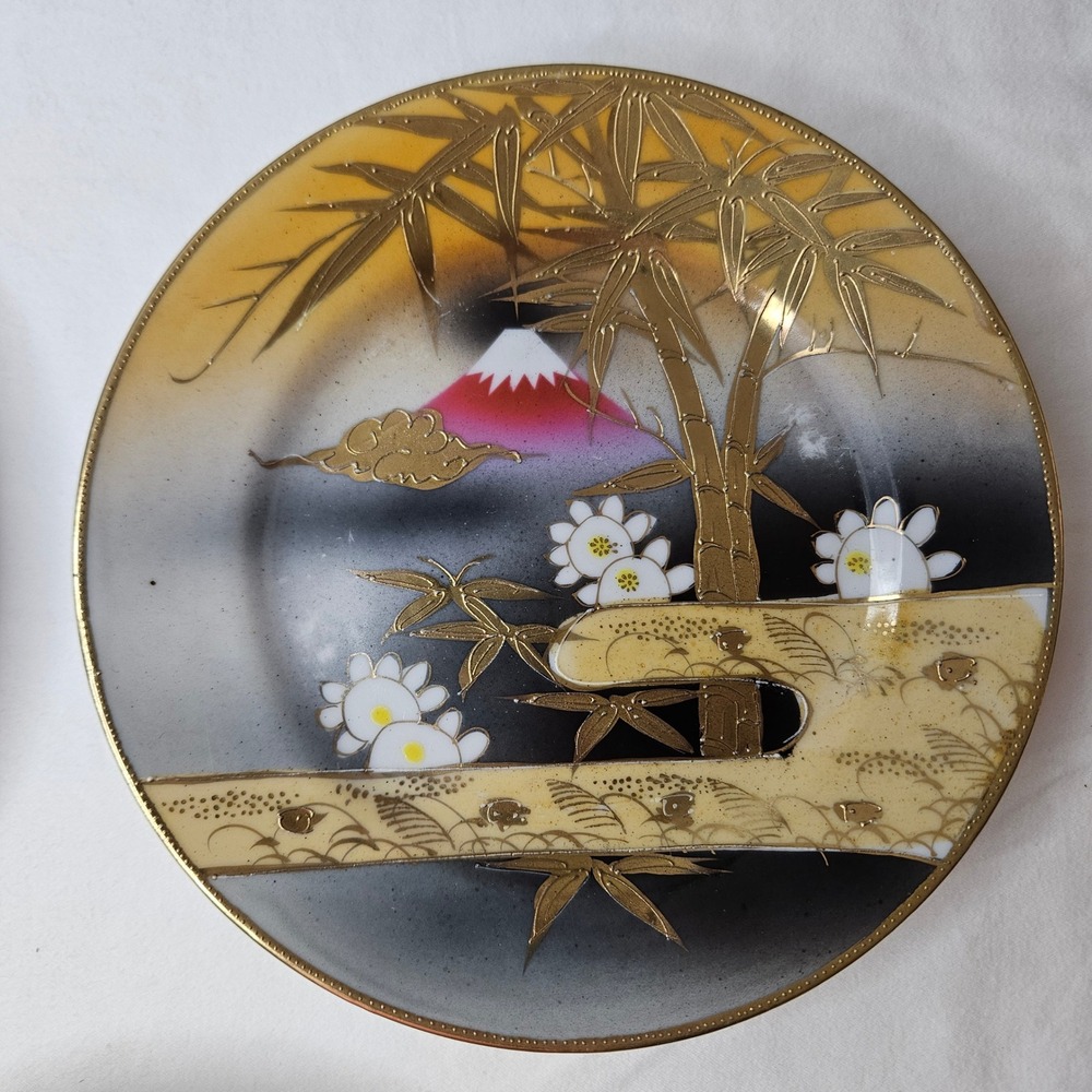 Japan Porcelain Ceramic Hand Decorated Mt Fuji Gold Bamboo 4‎ in Diameter Plate
